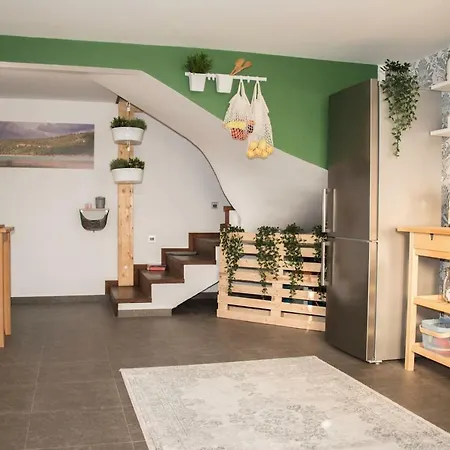 3-bedroom With Garden And Free Parking * Lubiana