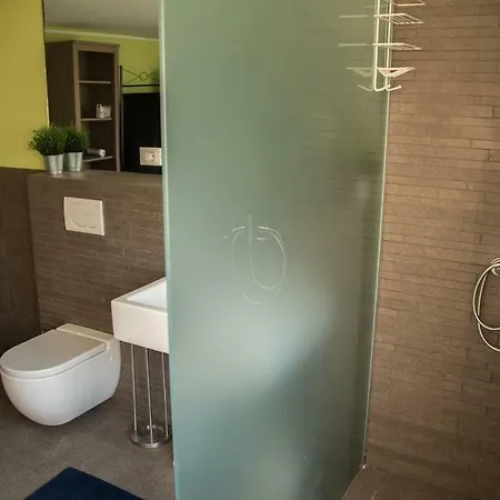 Spacious Apartment With Garden And Free Parking Ljubljana